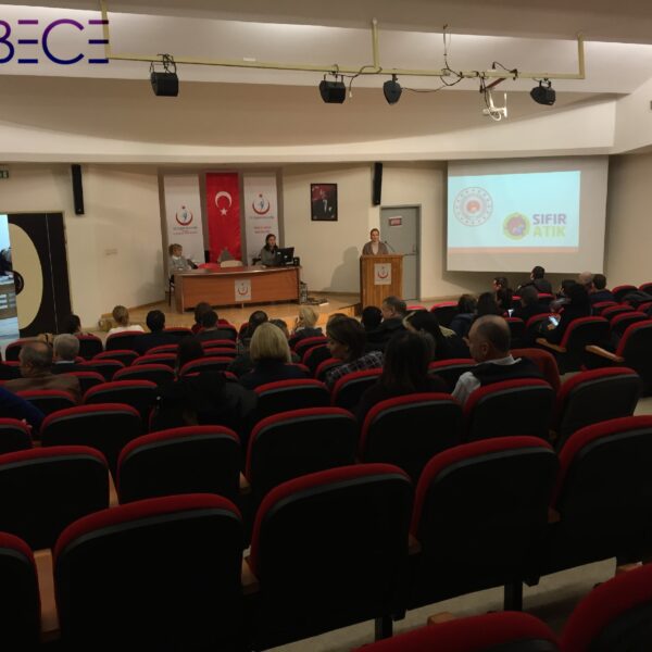 Sıfır Atık Bilgilendirme Eğitimleri Devam Ediyor